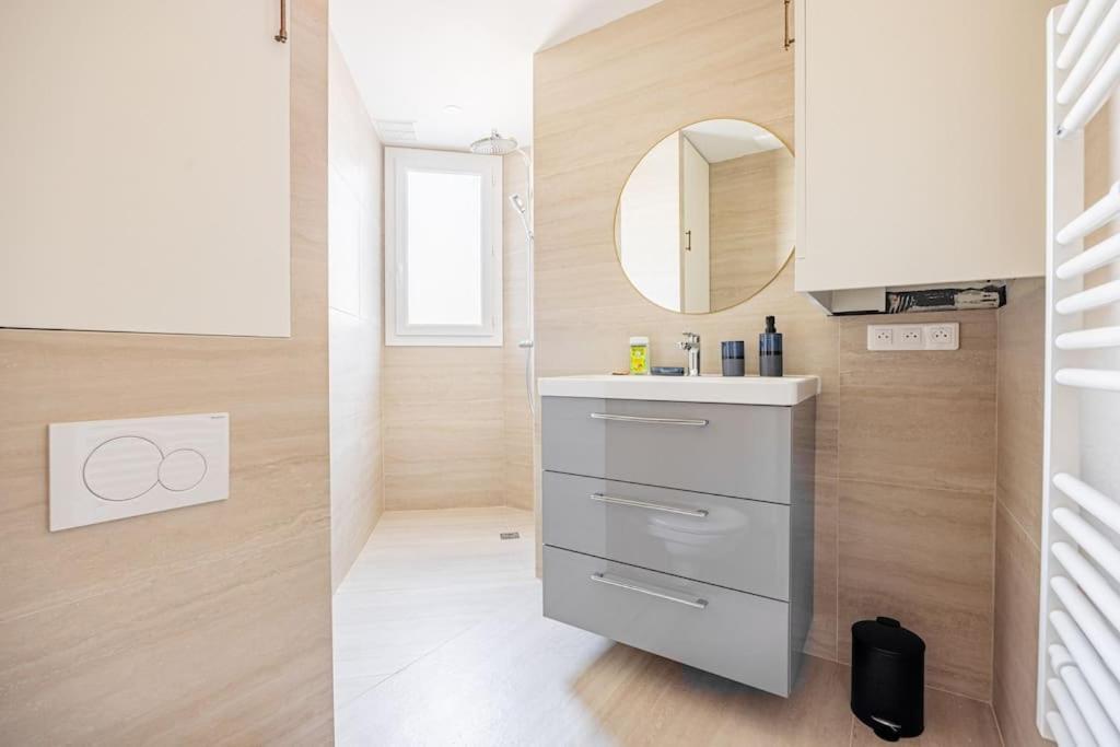 Apartment 4pers # 1 Bedroom # Pereire # 17 *